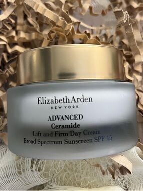 25. Elizabeth Arden Advanced Ceramide Lift and Firm Day Cream As-is